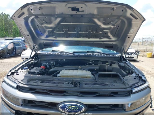 1FMJU1J89REA25669 Ford Expedition Xlt