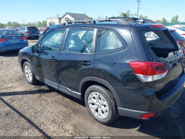 JF2SKACC8KH508138 Subaru Forester