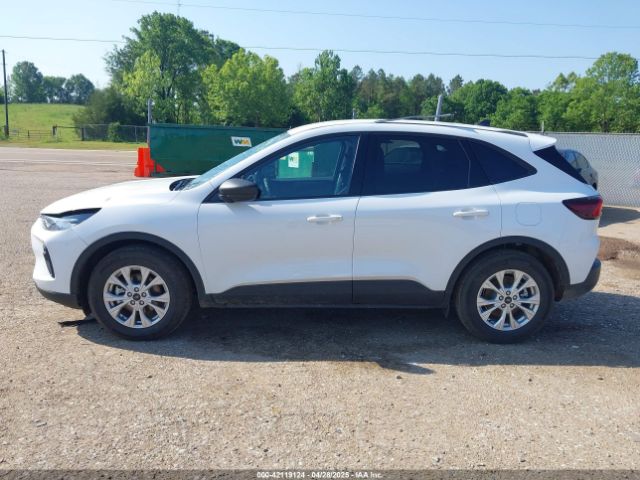 1FMCU0GN7SUA37654 Ford Escape Active
