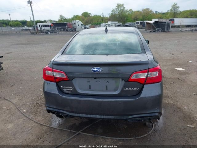4S3BNAN61J3046904 Subaru Legacy 2.5i Limited