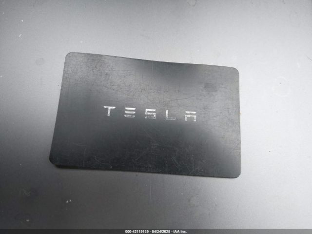 7SAYGDEFXSF231966 Tesla Model Y Performance Dual Motor All-wheel Drive