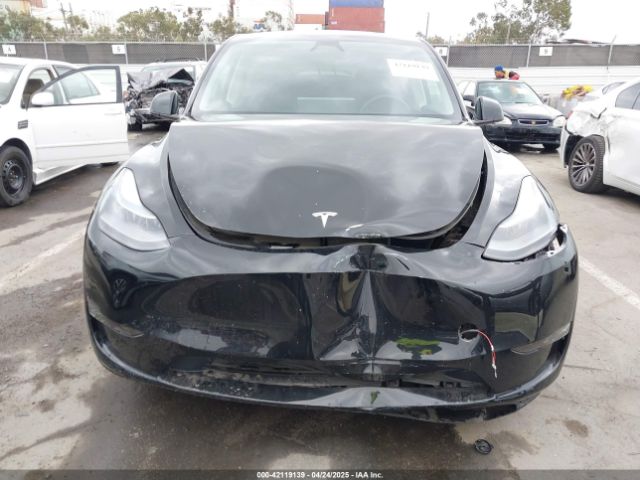 7SAYGDEFXSF231966 Tesla Model Y Performance Dual Motor All-wheel Drive