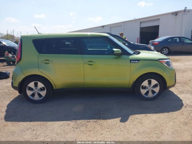 KNDJN2A20F7764609 KIA Soul