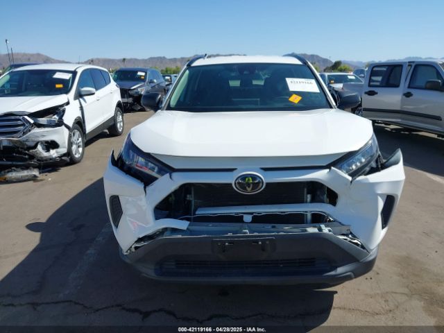 2T3F1RFV0LC090346 Toyota RAV4 LE