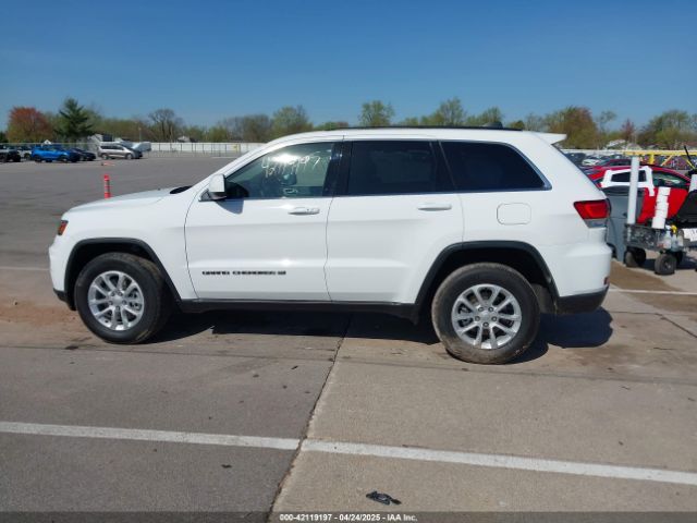 1C4RJFAG7NC149692 Jeep Grand Cherokee Wk Laredo X 4x4