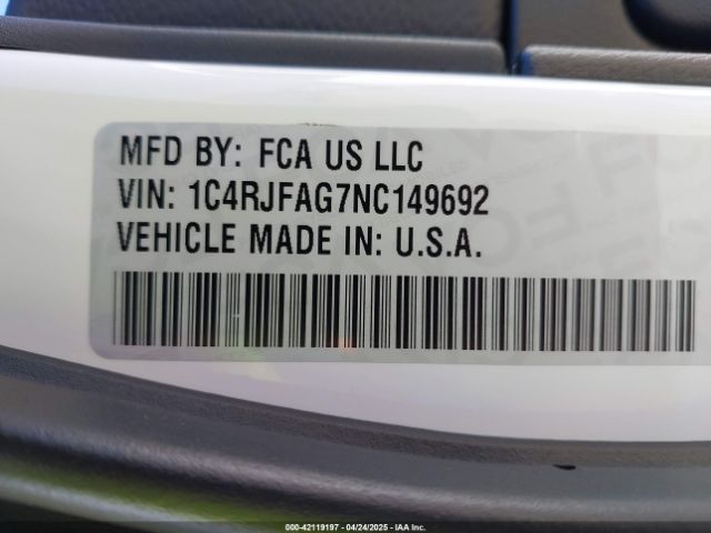 1C4RJFAG7NC149692 Jeep Grand Cherokee Wk Laredo X 4x4