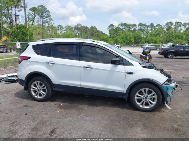 1FMCU0F76JUB36547 Ford ESCAPE S