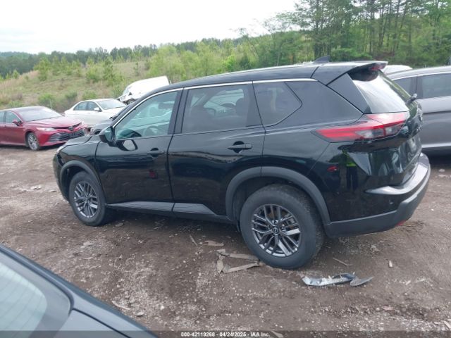 5N1BT3AB5RC685914 Nissan Rogue S Intelligent Awd