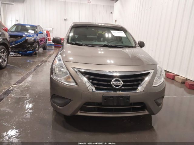 3N1CN7AP9FL933087 Nissan Versa 1.6 S+