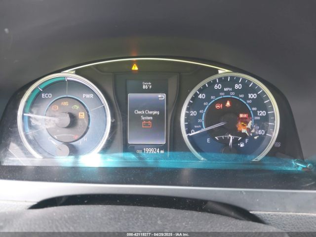 4T1BD1FK2FU175455 Toyota Camry Hybrid Le