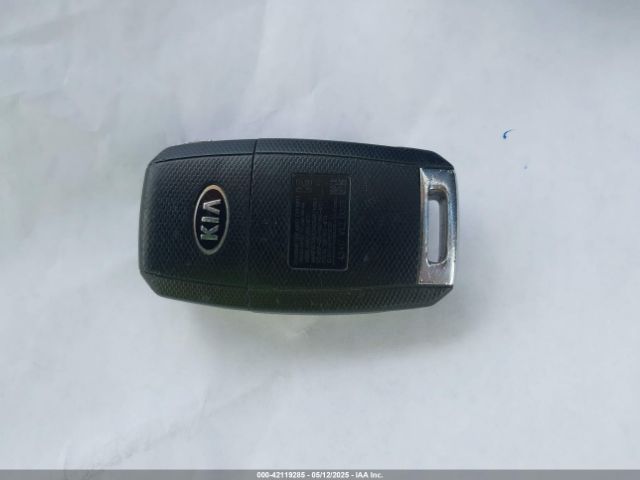 2018 KIA SEDONA KNDMB5C13J6400842 Photo 10