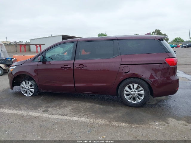 KIA SEDONA LX 2018 KNDMB5C13J6400842 Image 14