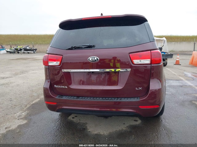 KIA SEDONA LX 2018 KNDMB5C13J6400842 Image 16