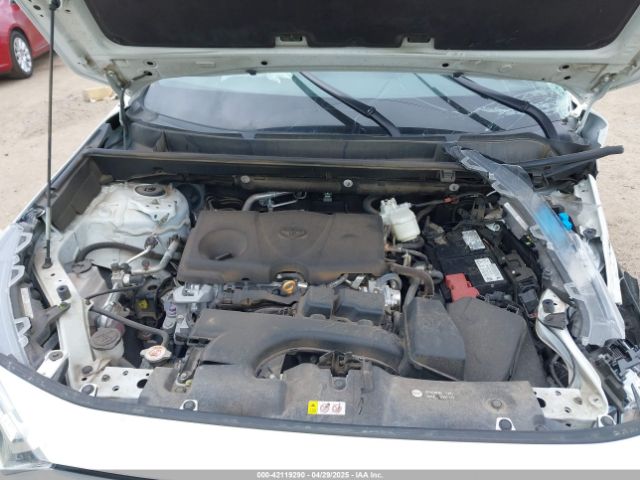 2T3P1RFV6NC268137 Toyota Rav4 Xle