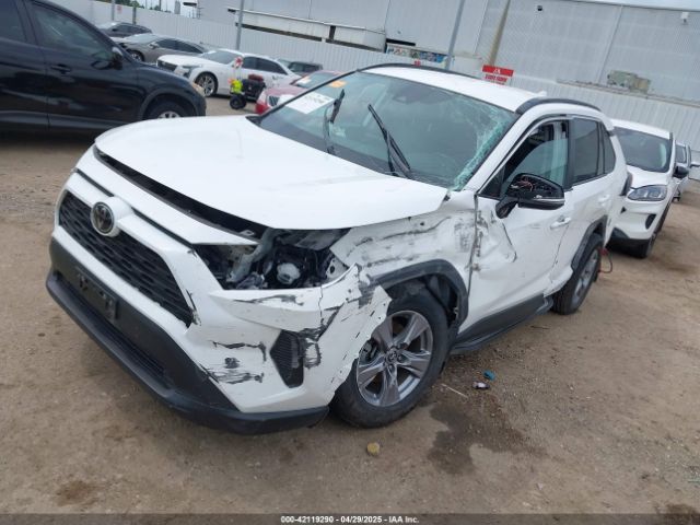 2T3P1RFV6NC268137 Toyota Rav4 Xle