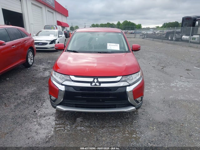 Mitsubishi Outlander Se 2018 JA4AD3A34JZ037255 Image 12
