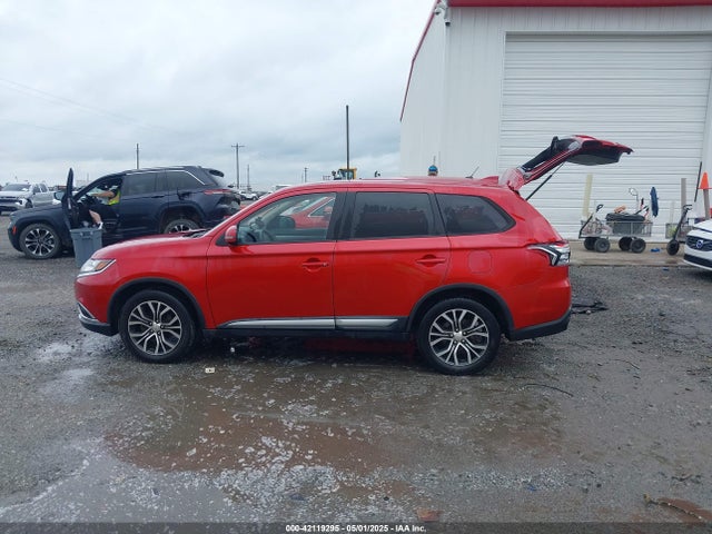 Mitsubishi Outlander Se 2018 JA4AD3A34JZ037255 Image 14