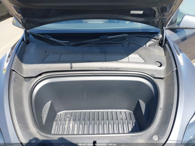 2023 TESLA MODEL Y 7SAYGDEE2PF839866 Photo 9