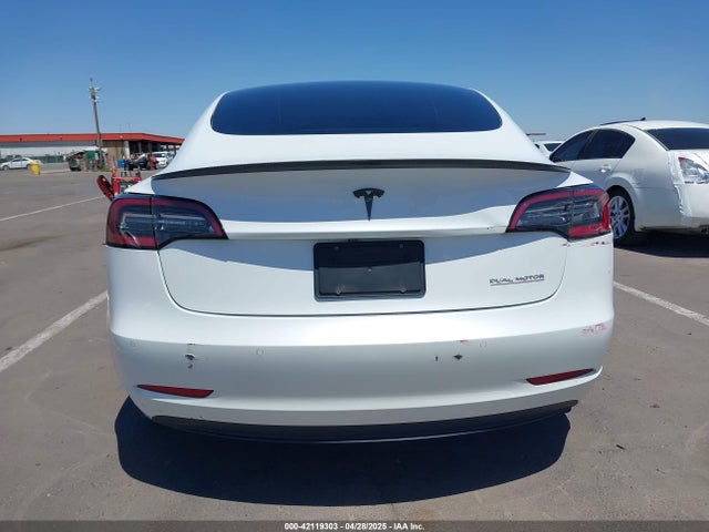 5YJ3E1EC2MF001553 Tesla MODEL 3