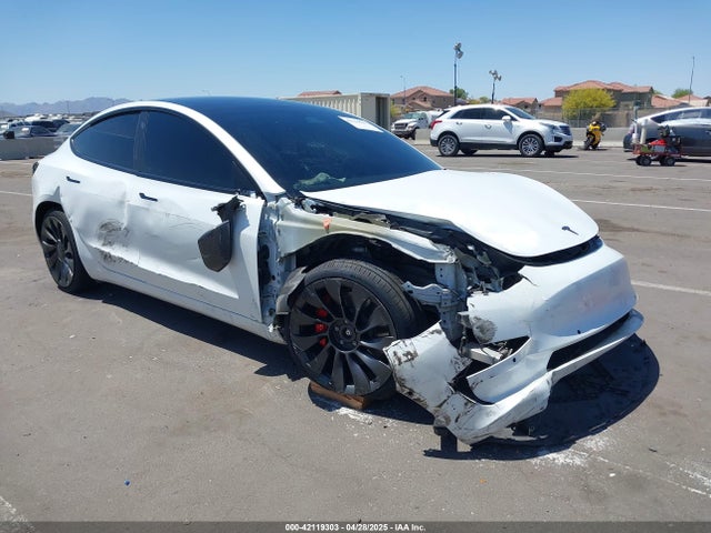 5YJ3E1EC2MF001553 Tesla MODEL 3