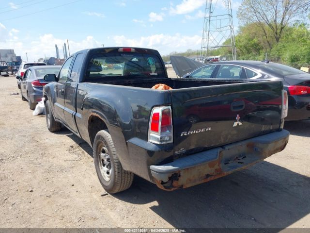 2008 MITSUBISHI RAIDER 1Z7HC22K68S609523 Photo 2