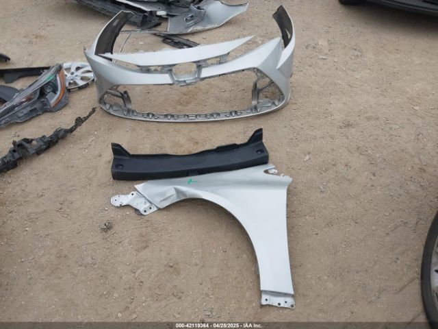 5YFB4MDE4PP006958 Toyota COROLLA LE