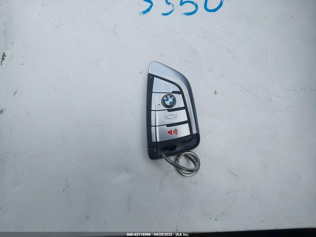 WBAJE5C5XJWA94252 BMW 540I