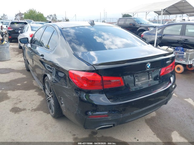 WBAJE5C5XJWA94252 BMW 540I