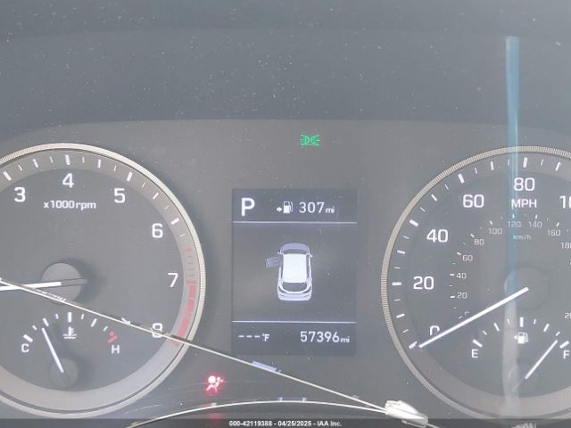 KM8J33A46KU025569 Hyundai Tucson Value