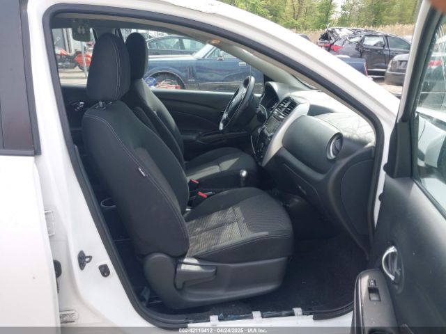 3N1CN7AP4JL867640 Nissan Versa 1.6 Sv