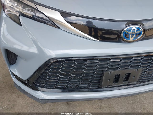 5TDDRKEC1PS158425 Toyota Sienna Xse
