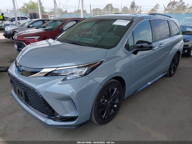 5TDDRKEC1PS158425 Toyota Sienna Xse