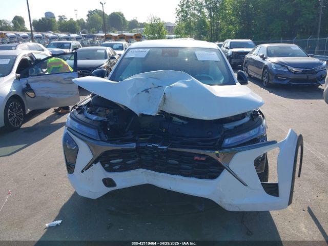KL77LGE28RC018635 Chevrolet Trax Fwd 1rs