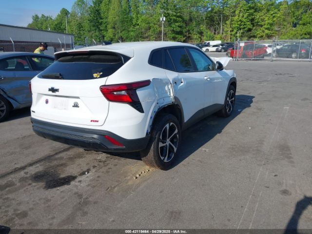KL77LGE28RC018635 Chevrolet Trax Fwd 1rs