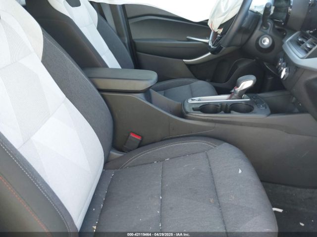 KL77LGE28RC018635 Chevrolet Trax Fwd 1rs