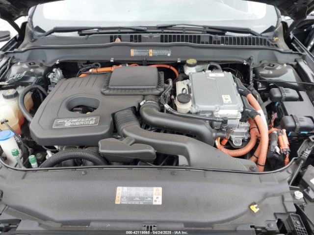 3FA6P0SUXHR110304 Ford Fusion Energi Titanium