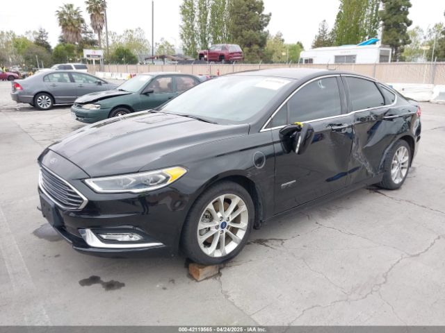 3FA6P0SUXHR110304 Ford Fusion Energi Titanium