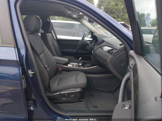 5UXWX9C3XH0W74375 BMW X3 Xdrive28i