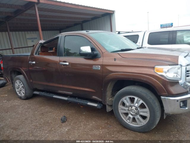 5TFAW5F13EX415893 Toyota Tundra 1794 5.7l V8