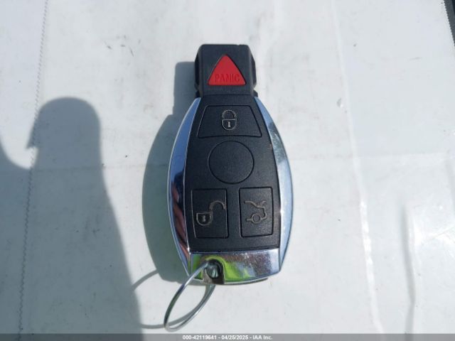 2012 MERCEDES-BENZ C 300 WDDGF8BB7CR238797 Photo 10