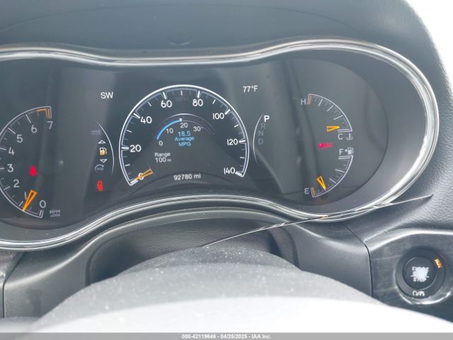 1C4RJEAG4LC337660 Jeep Grand Cherokee Laredo E 4x2