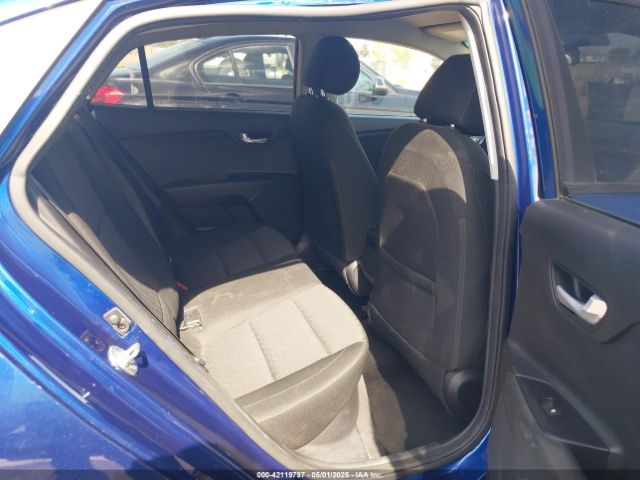 3KPA24AB0JE096274 KIA RIO S