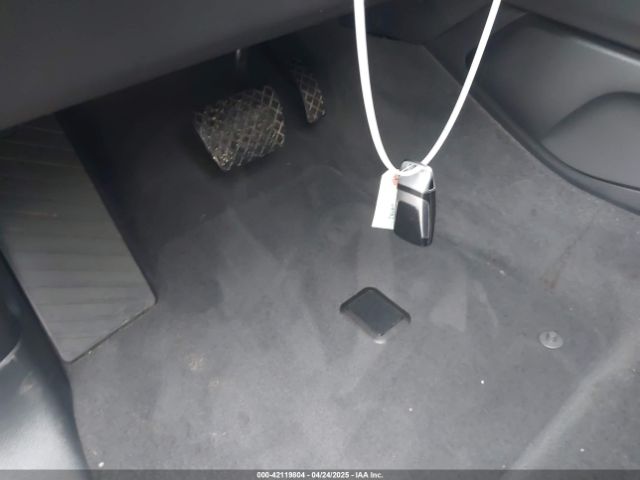 WA1VAAF77JD044305 Audi Q7 3.0t Premium