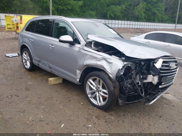 WA1VAAF77JD044305 Audi Q7 3.0t Premium