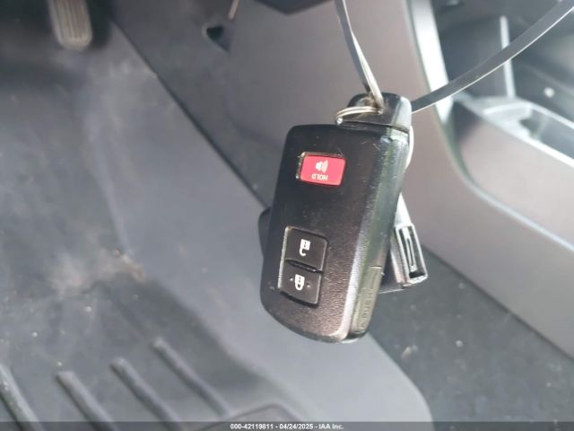 5TFEZ5CNXHX040962 Toyota Tacoma Limited