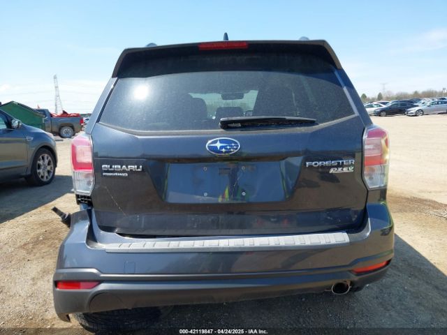 JF2SJAJC2HH582864 Subaru Forester 2.5i Limited