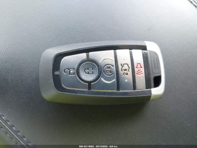 1FMSK7DH2NGA60139 Ford EXPLORER XLT
