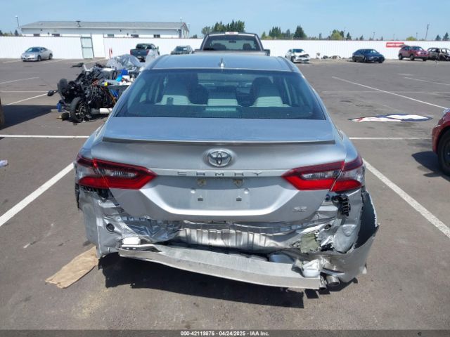 4T1G11AK3NU672230 Toyota CAMRY SE