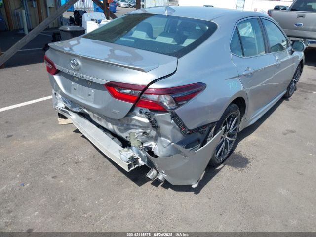 4T1G11AK3NU672230 Toyota CAMRY SE
