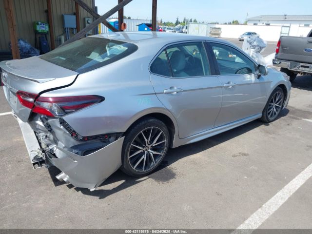4T1G11AK3NU672230 Toyota CAMRY SE